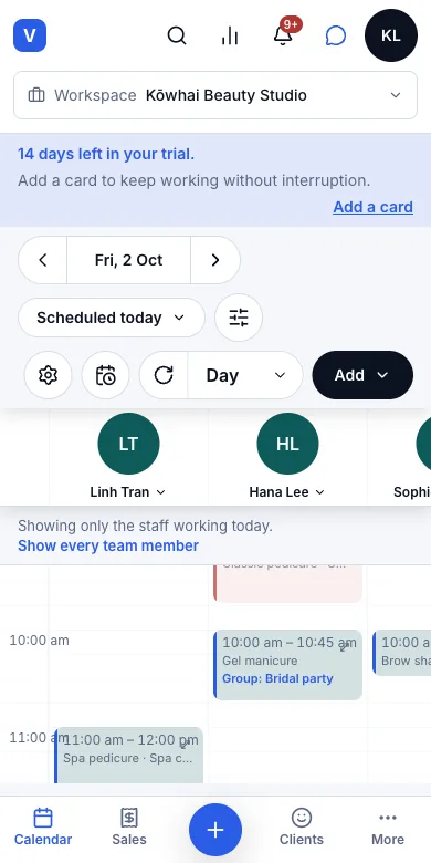Usable on a phone: bottom bar, swipe to change day — The calendar on a phone, with the bottom bar — Phone